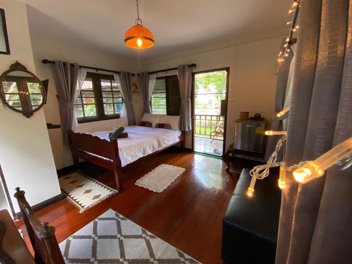 Chomklong Experience Bed & Breakfast Pakchong Bagian luar foto