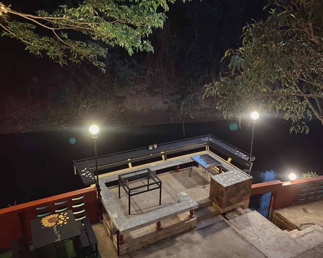 Chomklong Experience Bed & Breakfast Pakchong Bagian luar foto