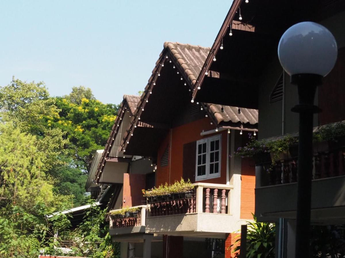 Chomklong Experience Bed & Breakfast Pakchong Bagian luar foto