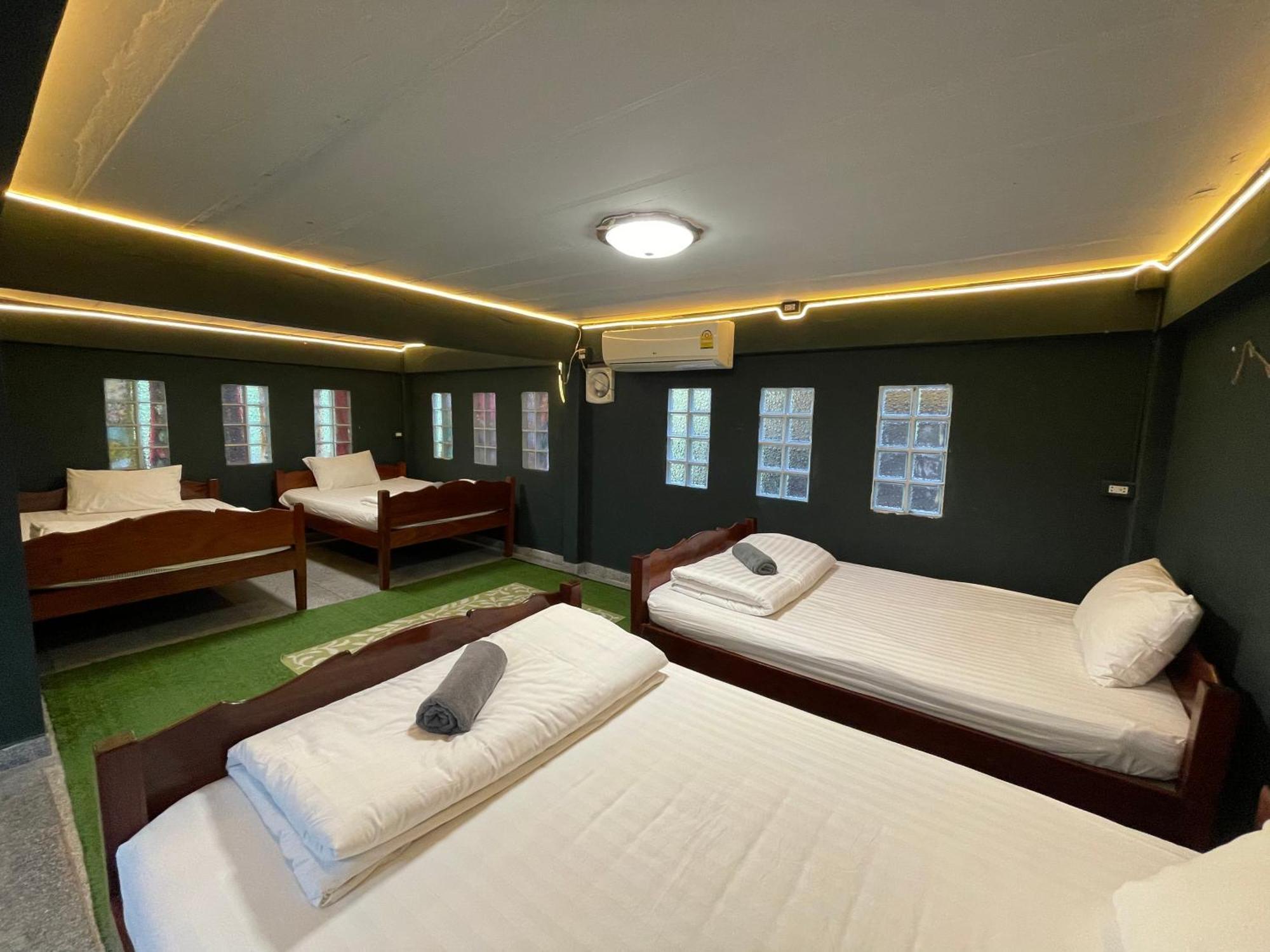 Chomklong Experience Bed & Breakfast Pakchong Bagian luar foto