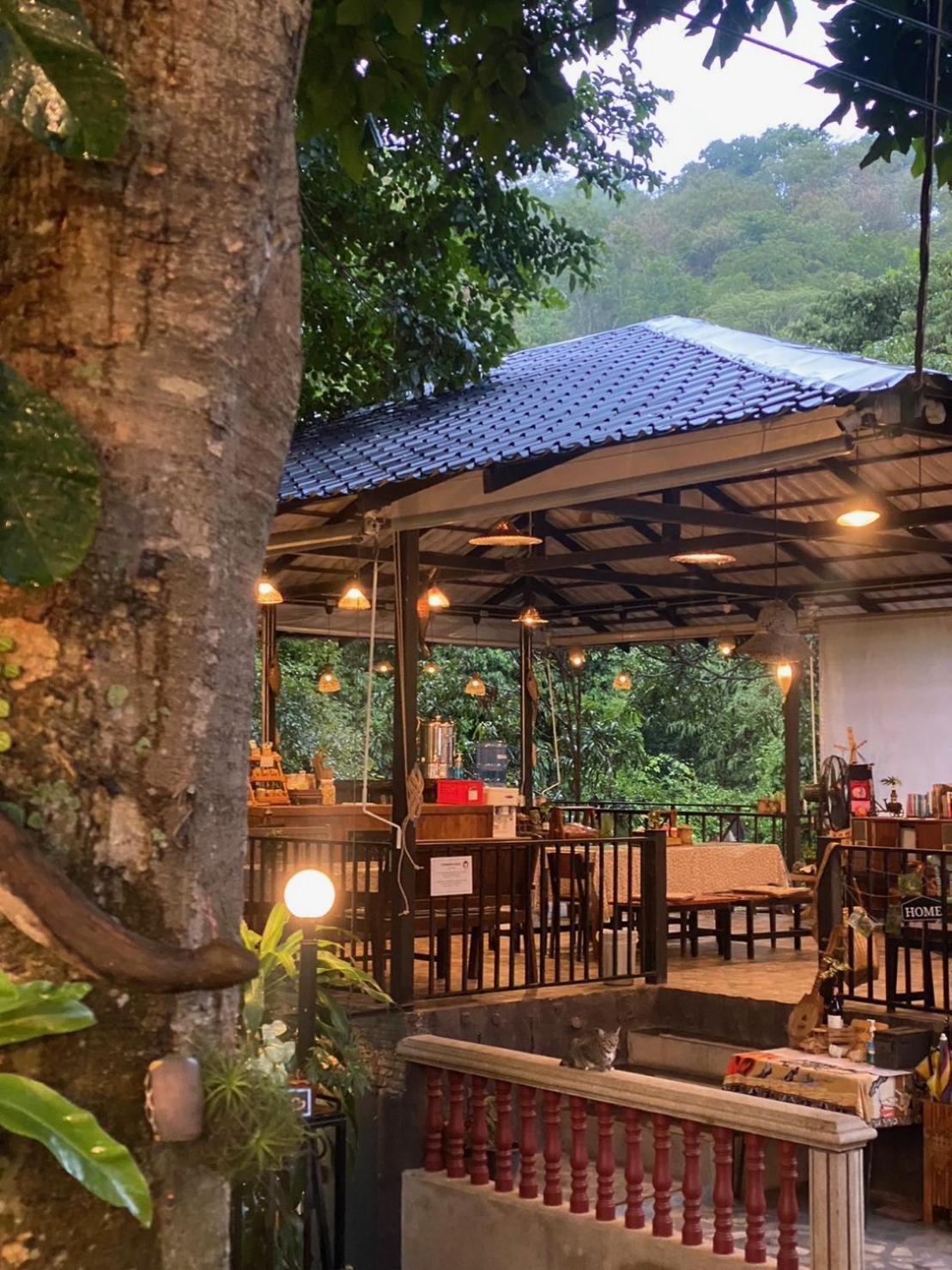Chomklong Experience Bed & Breakfast Pakchong Bagian luar foto