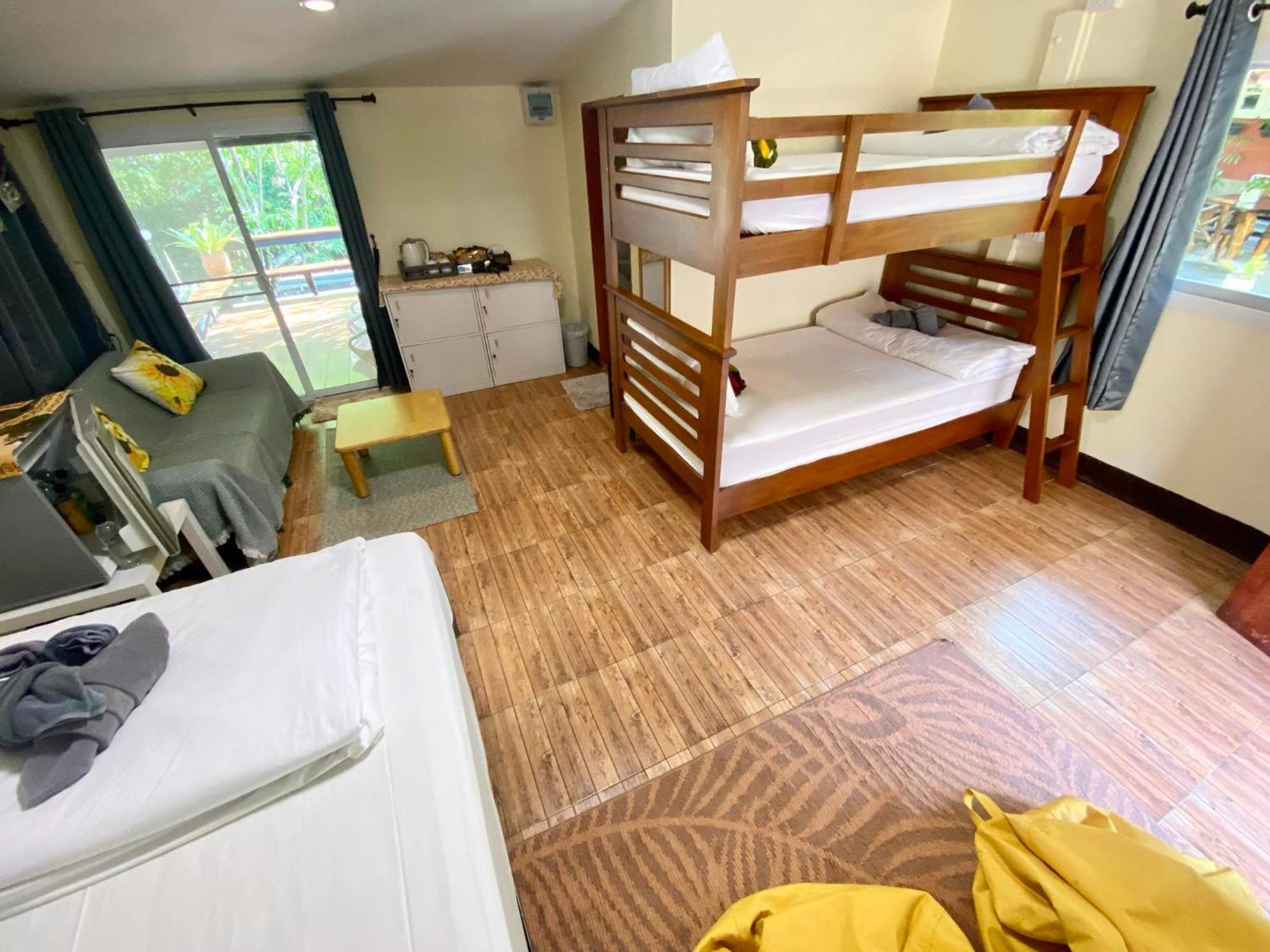 Chomklong Experience Bed & Breakfast Pakchong Bagian luar foto