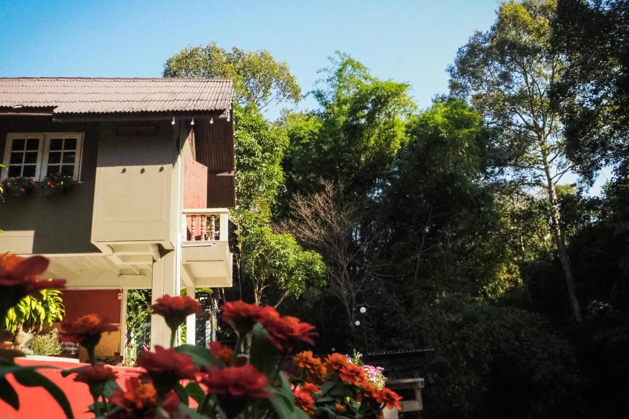 Chomklong Experience Bed & Breakfast Pakchong Bagian luar foto