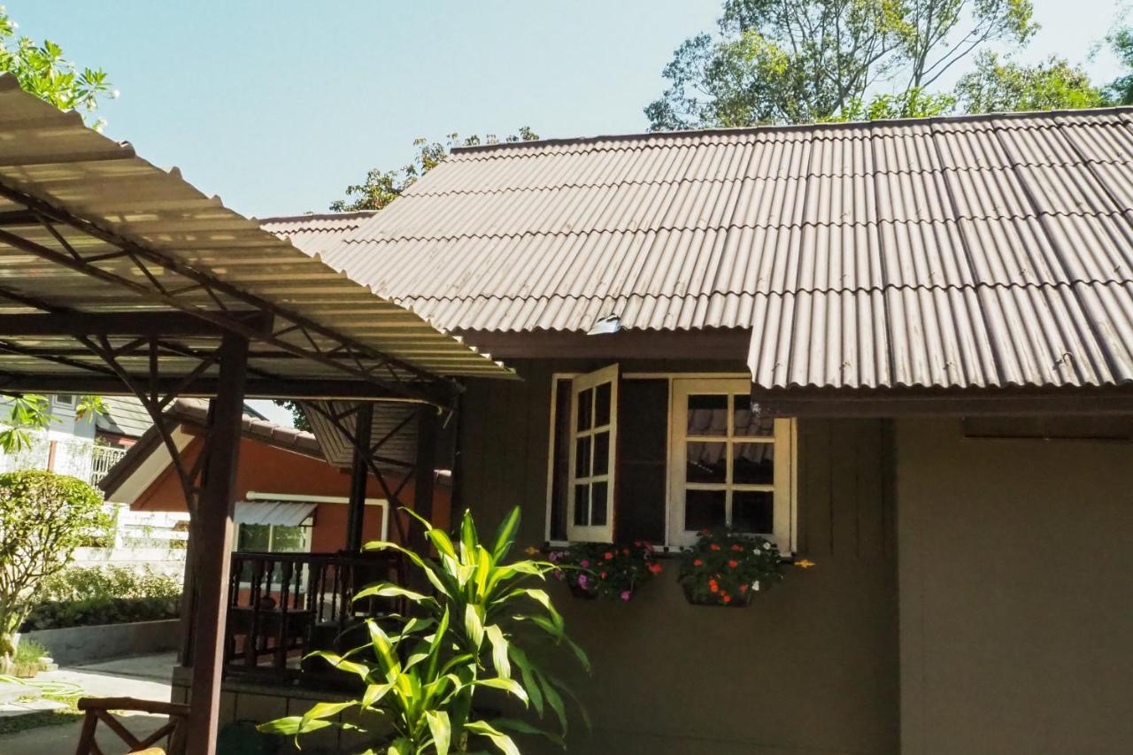 Chomklong Experience Bed & Breakfast Pakchong Bagian luar foto